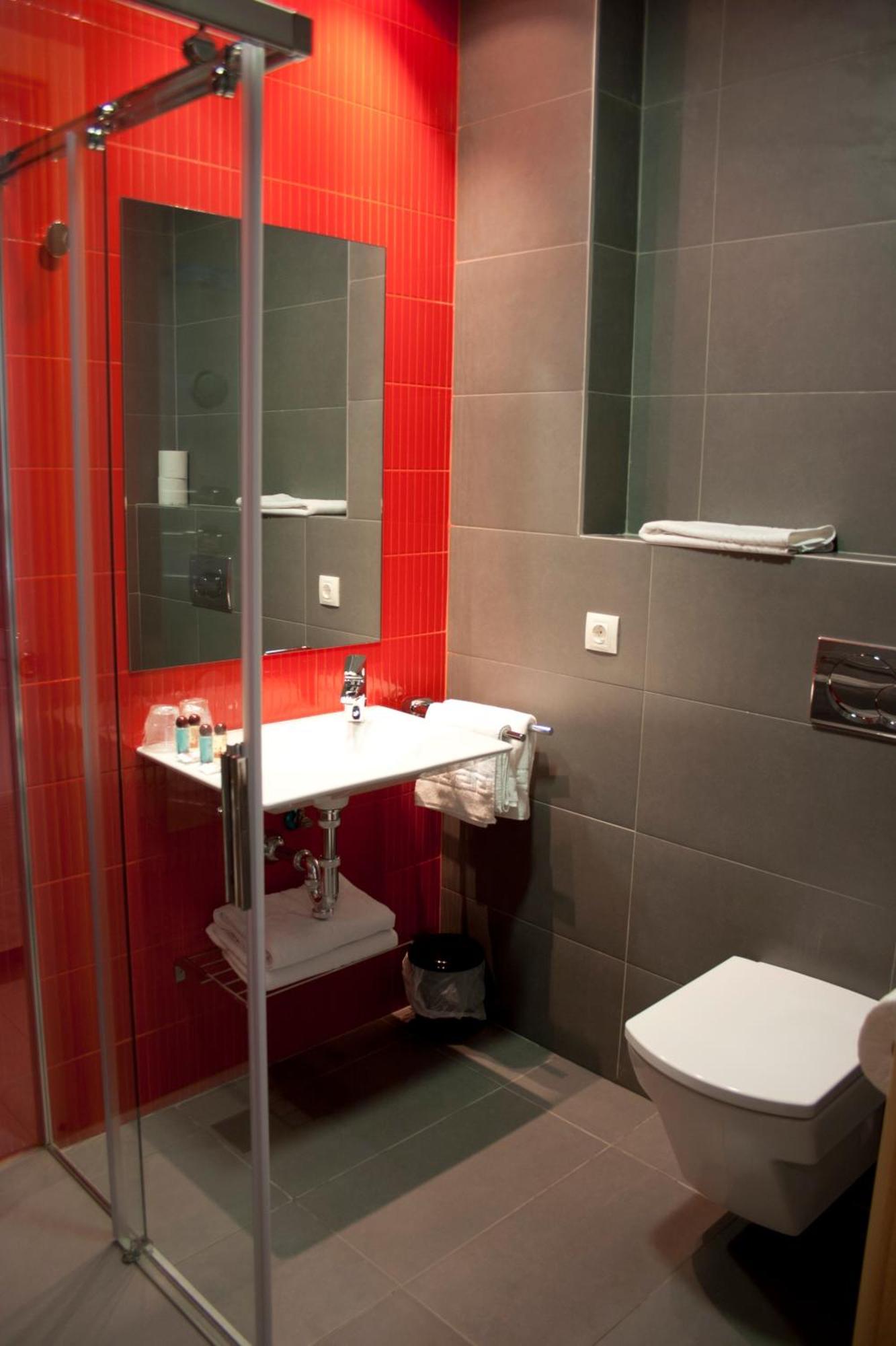 Pension C7 San Sebastián Esterno foto